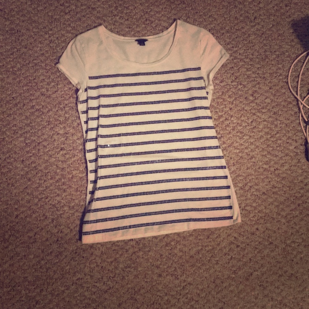 White and blue sequin short sleeve shirt